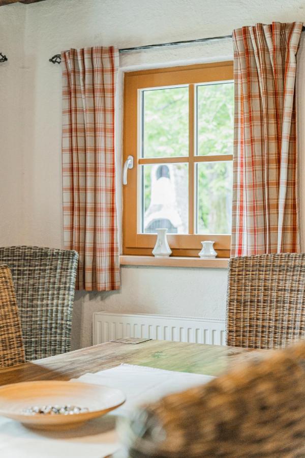 Ferienhaus Gut - Eisenlehen Villa Bad Goisern Luaran gambar